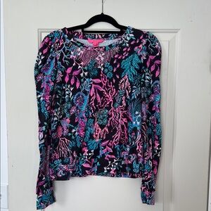 Lilly Pulitzer Pink and Blue Fitted Graphic Blouse